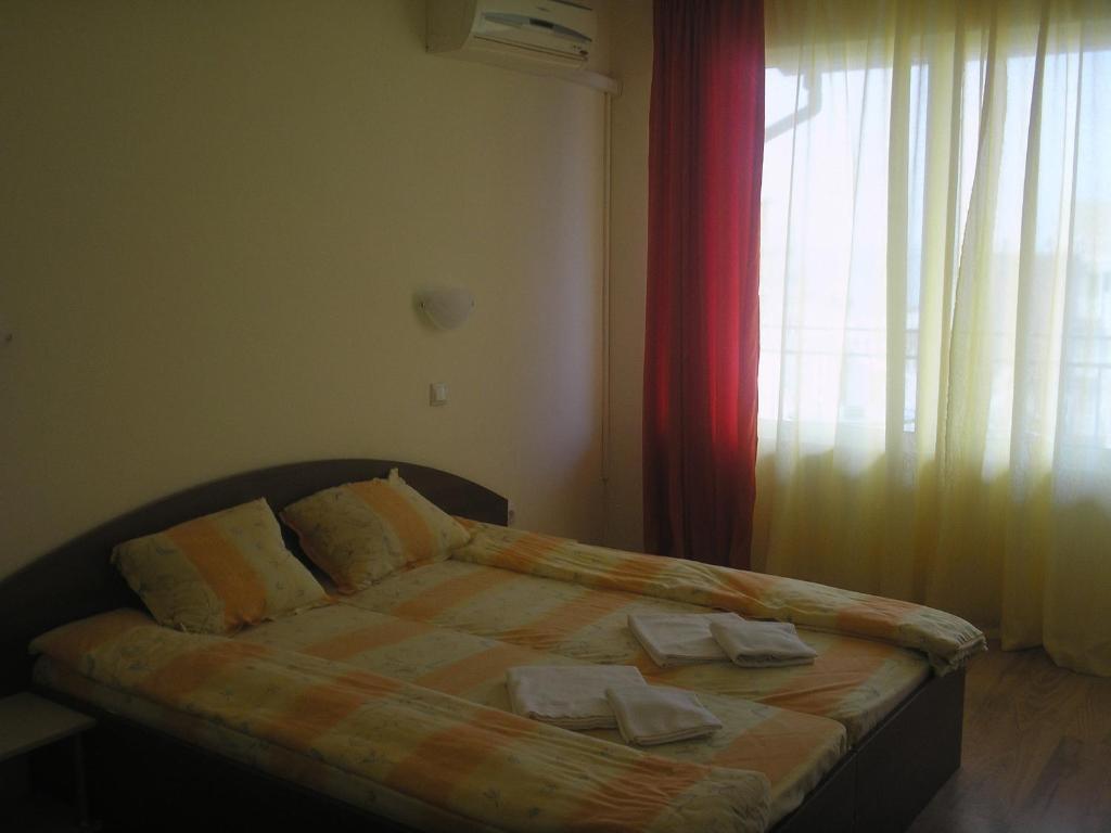 Семеен Хотел Атива - Family Hotel Ativa Lozenets Rom bilde
